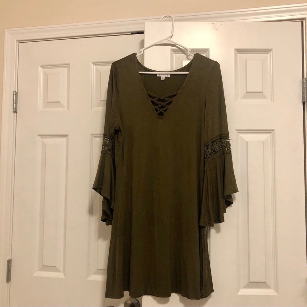 Sage Green Fall Dress. Size Large.